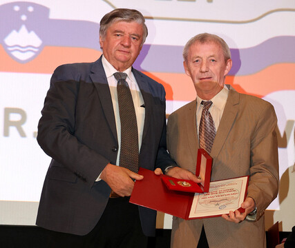 677760939_1433391628816161_8391506623789187375_n