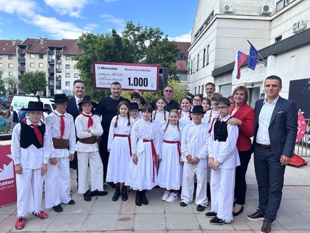 Prenovljena Gala Metlika